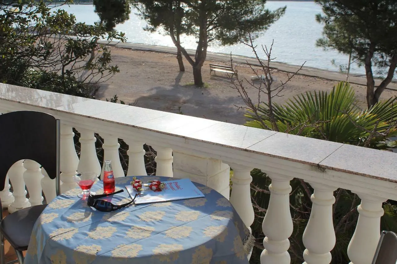 Diklo Beach Apartments Robert & Renata Zadar 3*,
