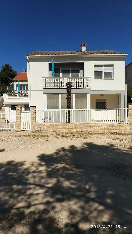 *** Guest house Diklo Beach Apartments Robert & Renata Zadar Croatia