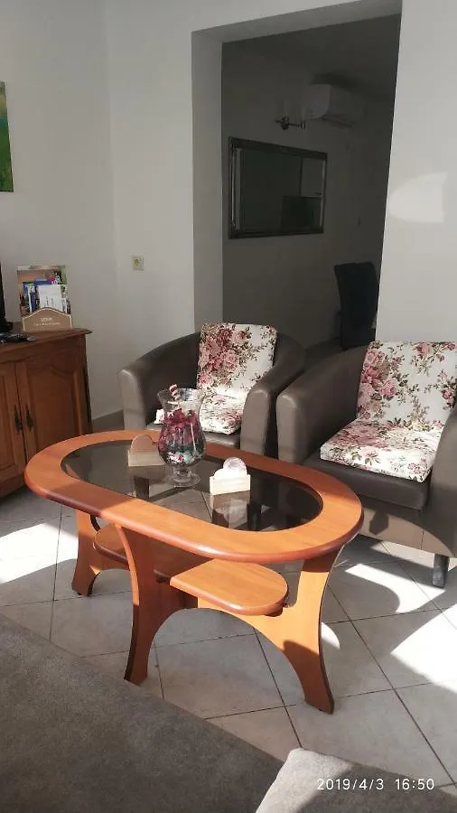 Diklo Beach Apartments Robert & Renata Zadar 3*,  Croatia