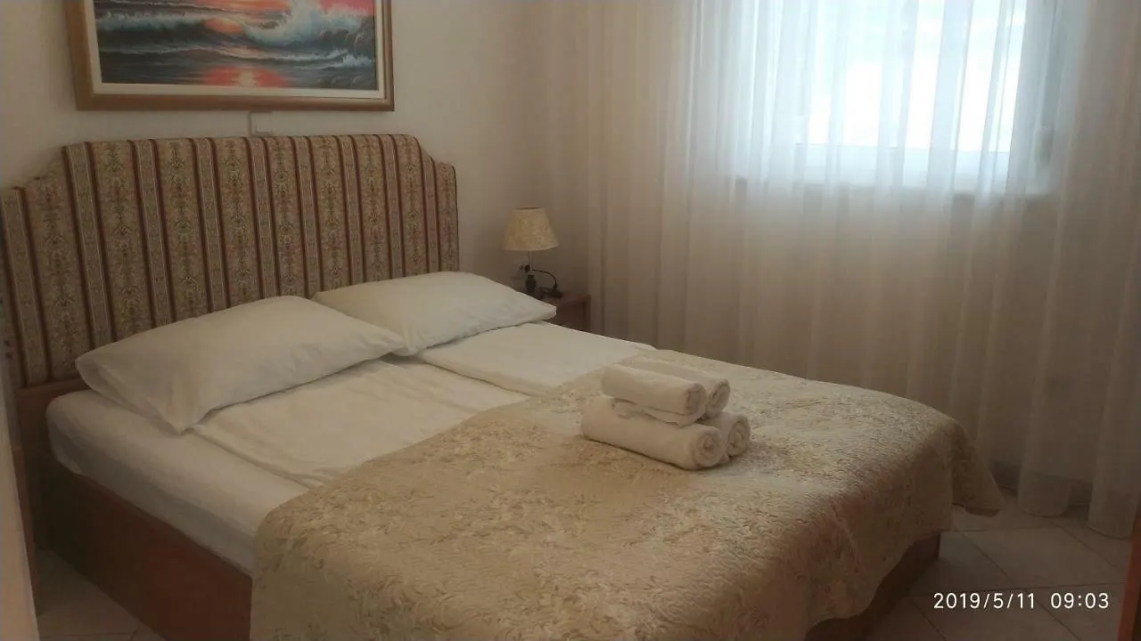 Diklo Beach Apartments Robert & Renata Zadar 3*,